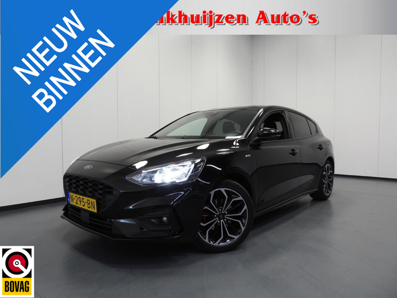 Ford Focus 1.0 EcoBoost Hybrid ST Line X Business
